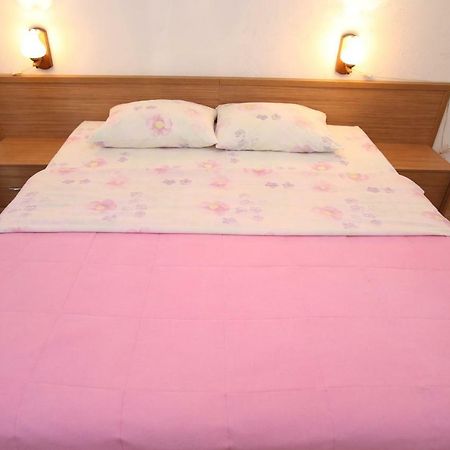 Rooms With The Sea View Башка Экстерьер фото