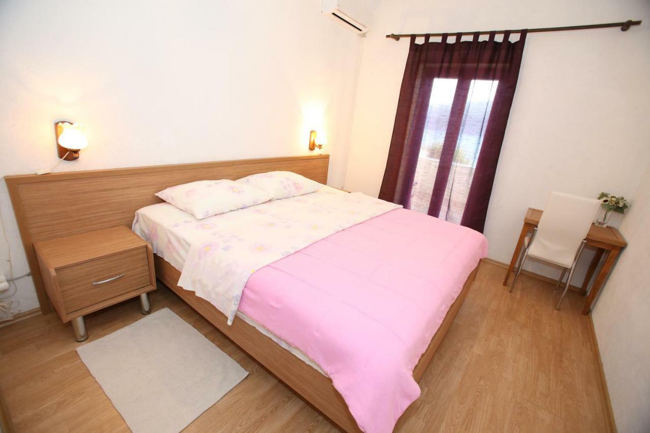 Rooms With The Sea View Башка Экстерьер фото